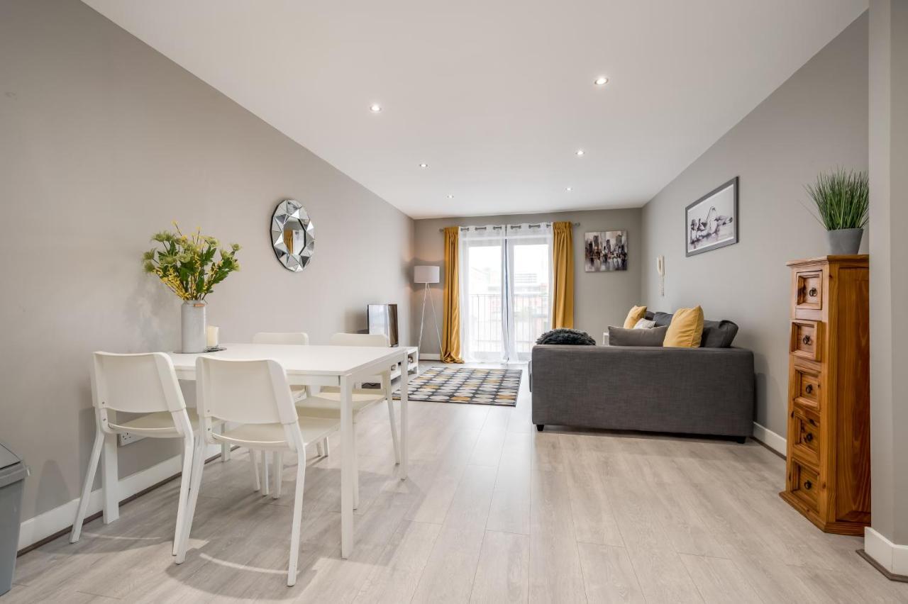 Central Belfast Apartments: Citygate エクステリア 写真
