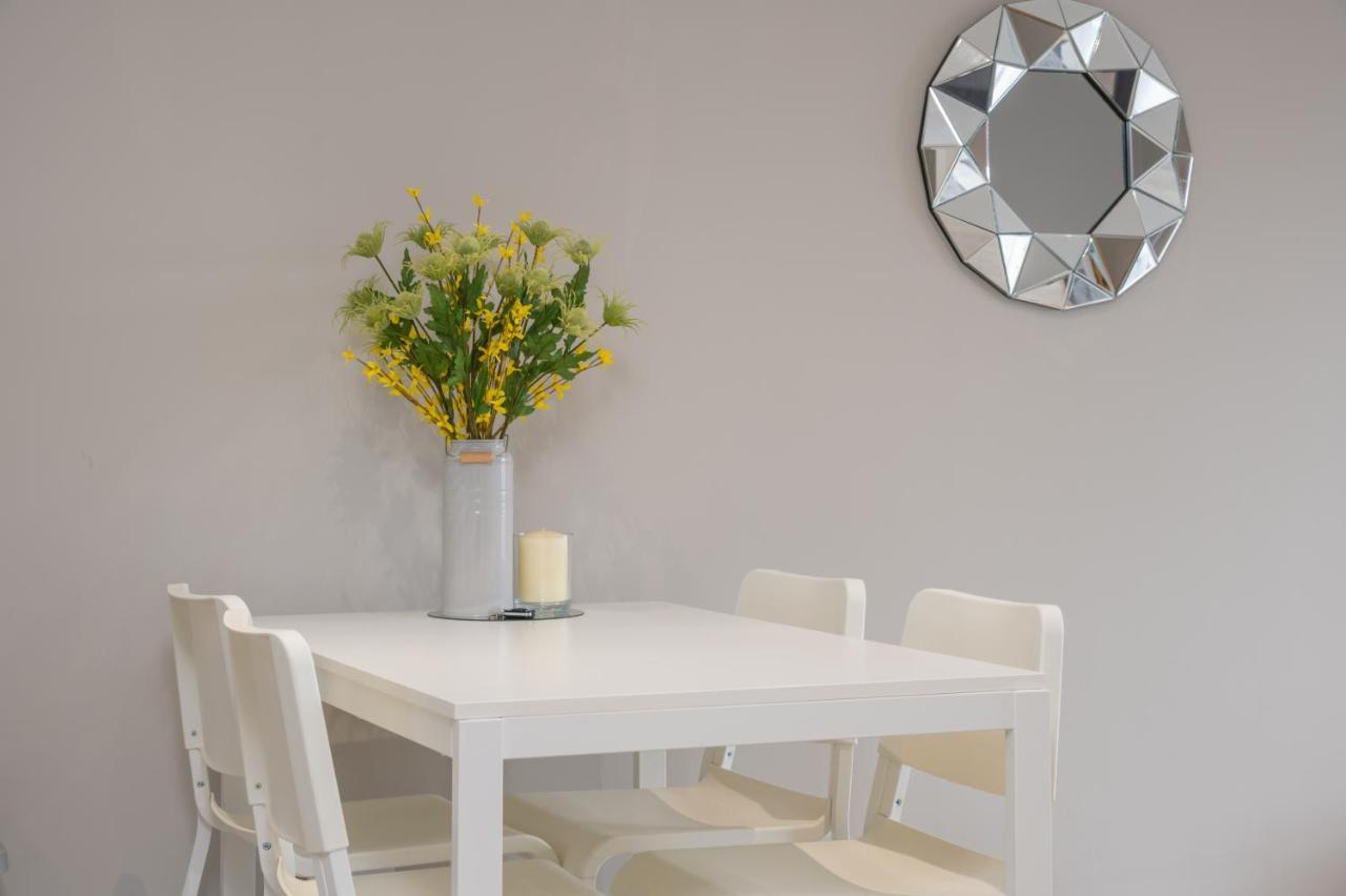 Central Belfast Apartments: Citygate エクステリア 写真