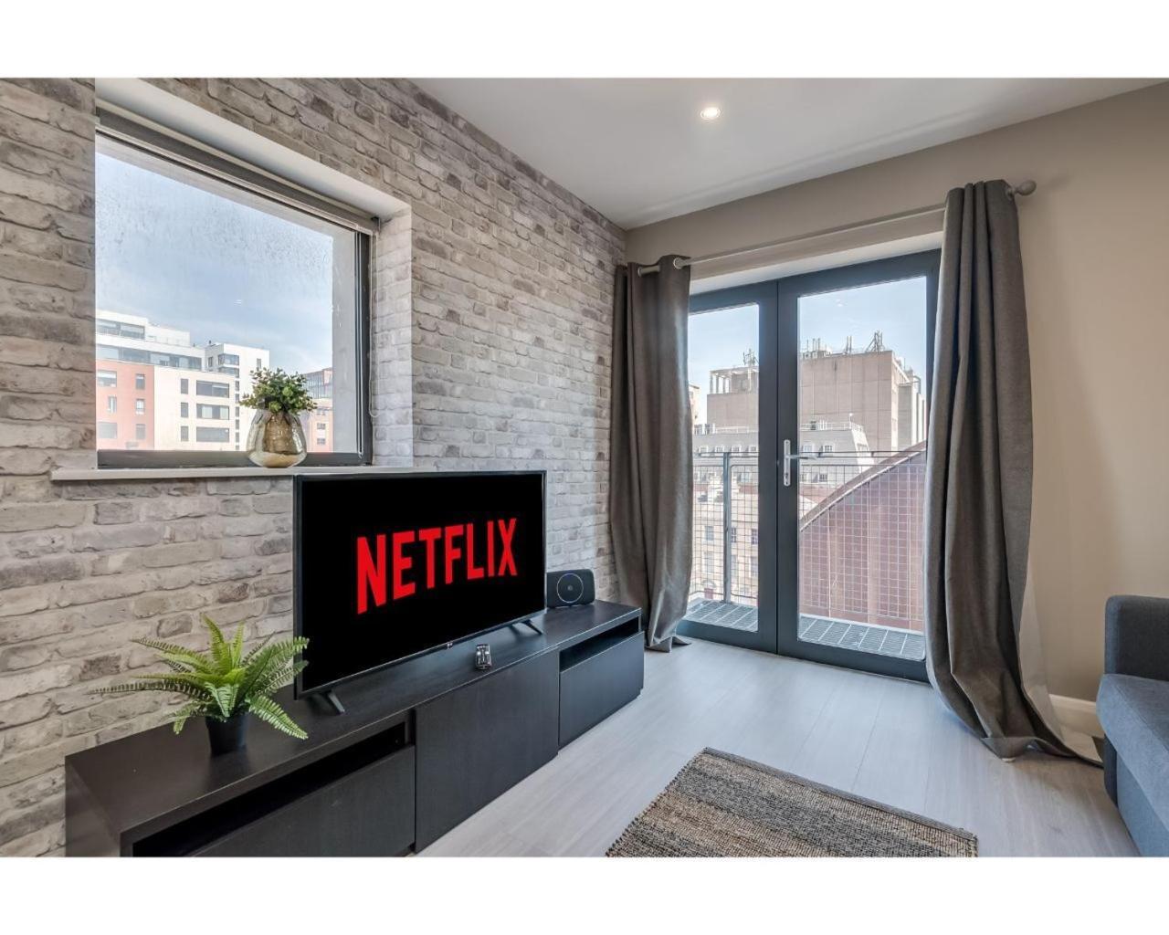 Central Belfast Apartments: Citygate エクステリア 写真